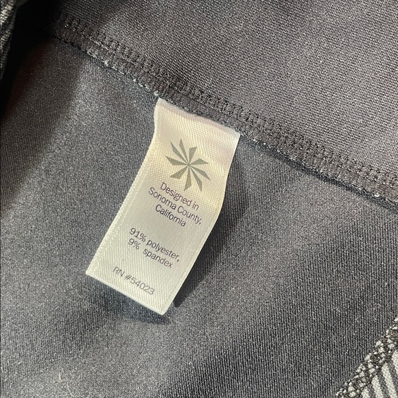 Athleta Black Striped Quarter-Zip Activewear Pullover Size M | GUC/Flaw - Picture 7 of 8